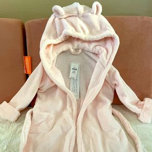 Gap baby fleece pink bear bathrobe, NWT. 2t.